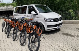 Esletzbichler Bus, LLC, &copy; Esletzbichler Bus GmbH