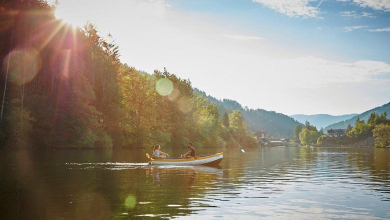 Boating on Lake Lunz, &copy; Michael Liebert MTG