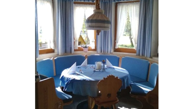 In the Hotel Waldesruh hall, &copy; Hotel Waldesruh