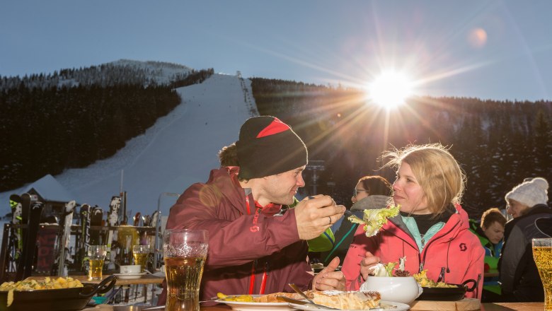 Culinary indulgence at the Eibenhütte, © Martin Fülöp