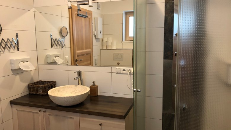 Haus Royal, Badezimmer, &copy; Matyas Boglarka